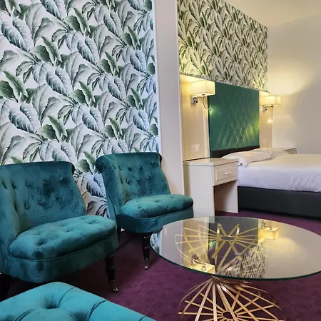 Royal Paris Отель 3*