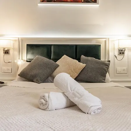 Отель Royal Paris 3*