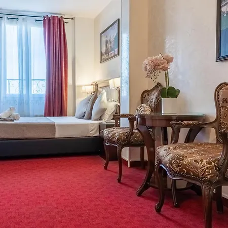 Royal Paris Отель