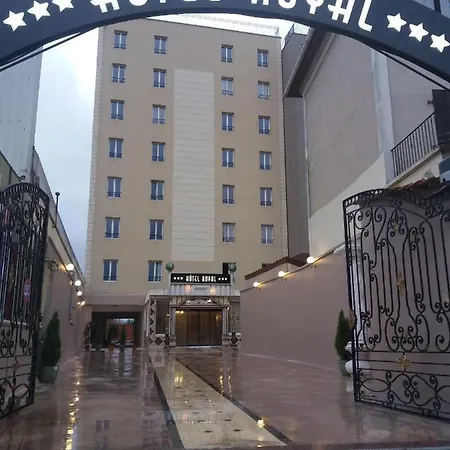 Royal Paris Hotel 3*