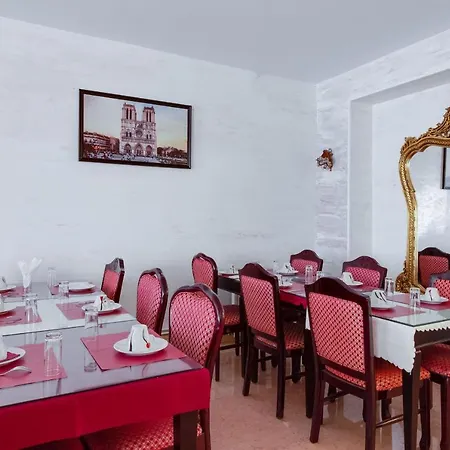 Hotel Royal Paris 3*
